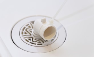 洗濯機の排水口を掃除する方法は？　自分でできる汚れ・つまりの解消法を徹底解説！